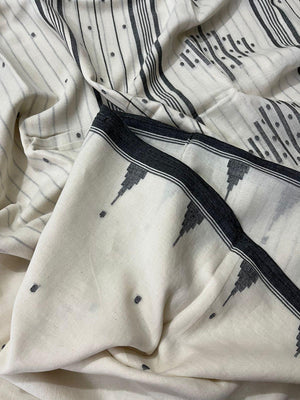 Off White with temple border cotton handwoven jamdani saree
