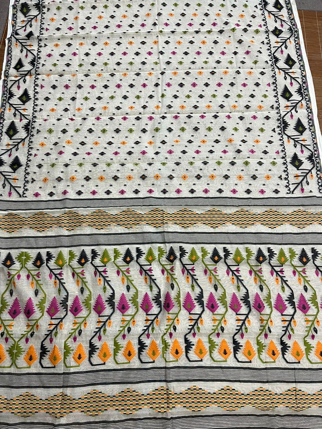 Off white with multi colour soft handloom dhakai jamdani saree with blouse piece - Tamal Boutique