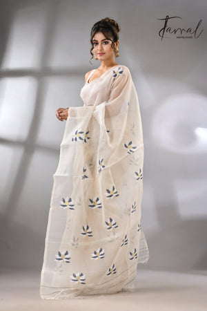 Offwhite Motifs Muslin Silk Jamdani Saree featuring Lotus full