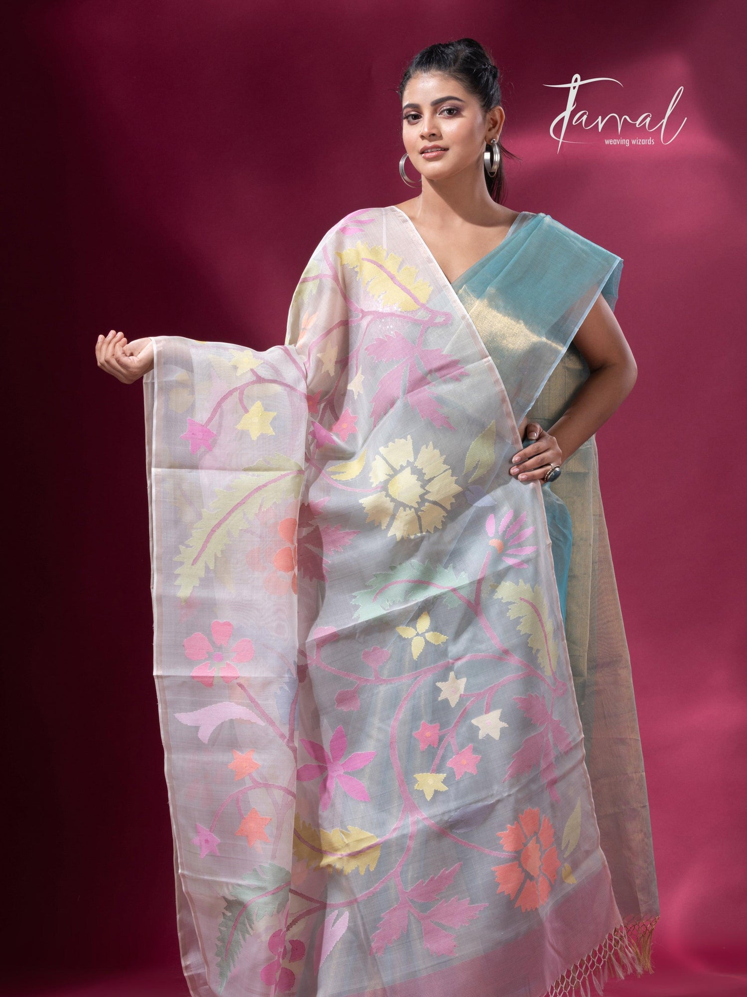 Offwhite Muslin Silk Handwoven Jamdani Dupatta Allover1