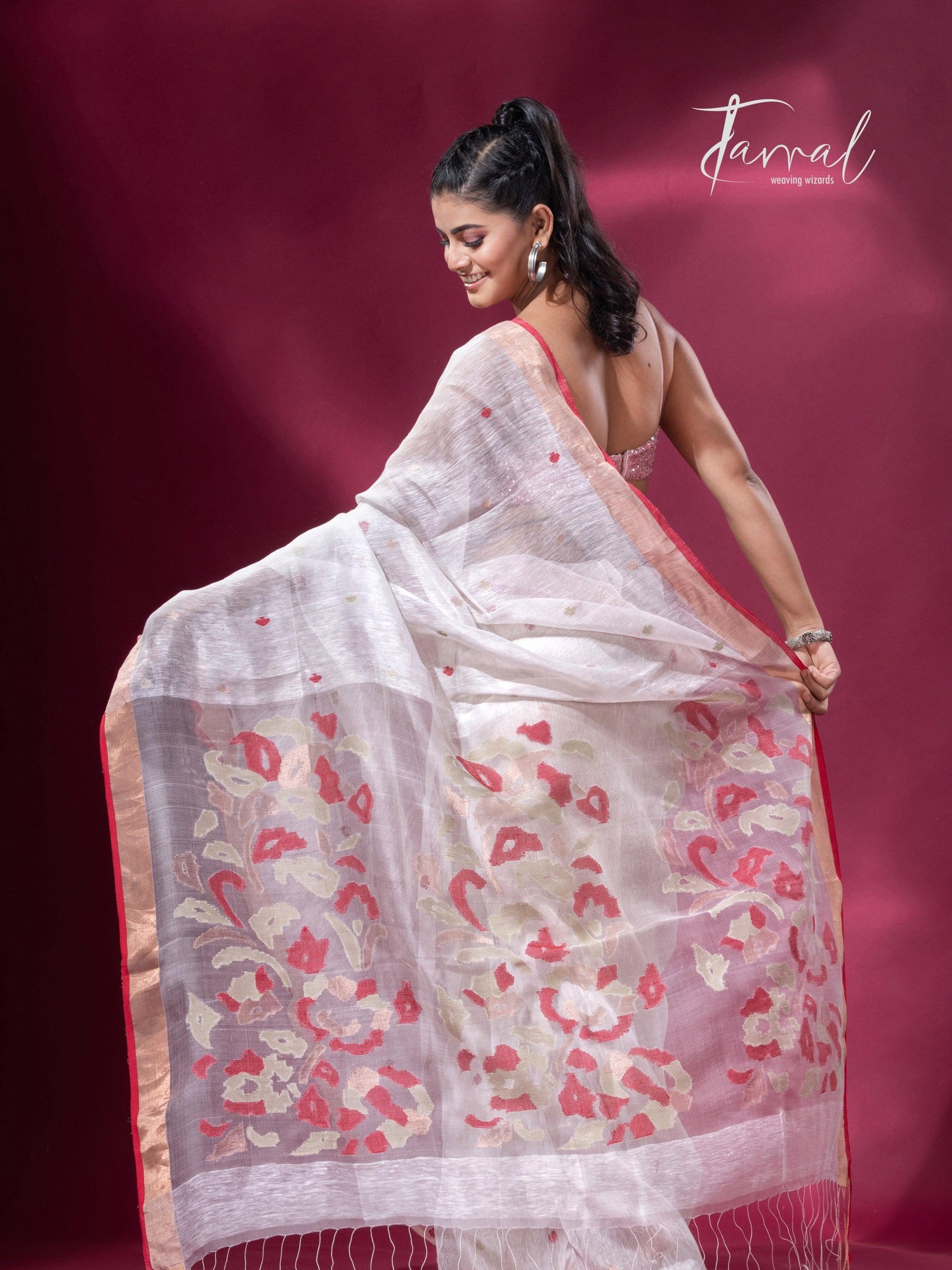 Offwhite with zari border silk linen handwoven jamdani saree - Tamal Boutique