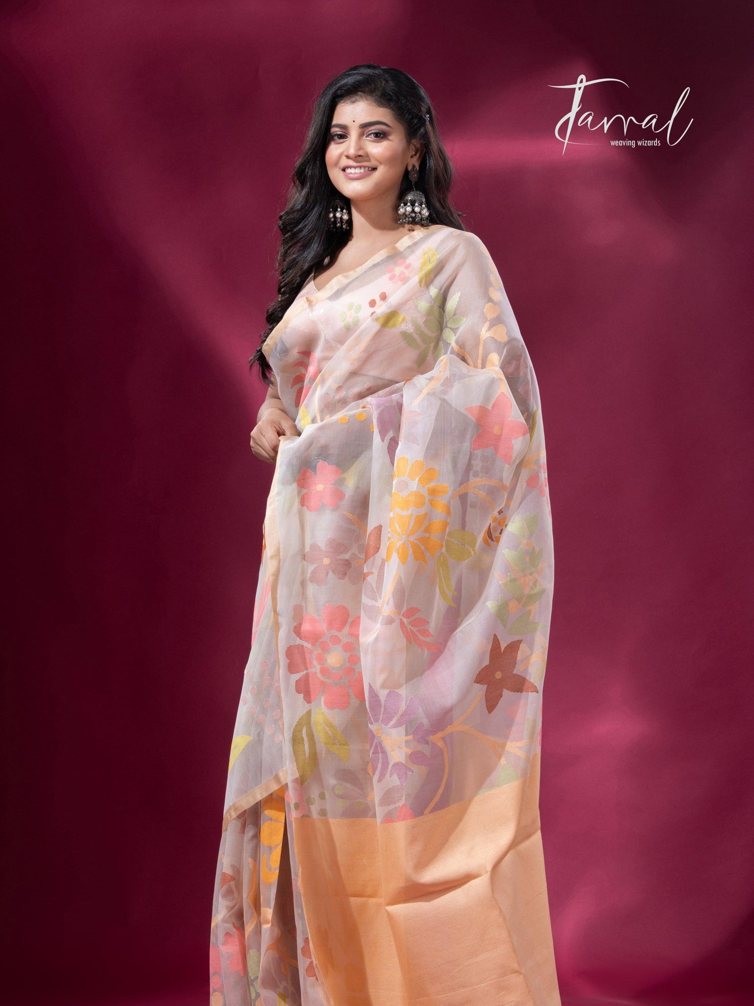 Offwhite muslin silk allover floral handwoven jamdani saree left