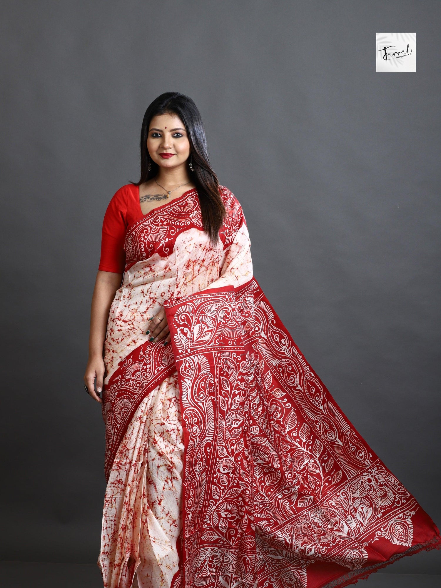 Offwhite red alpona motifs handcrafted pure batik silk saree