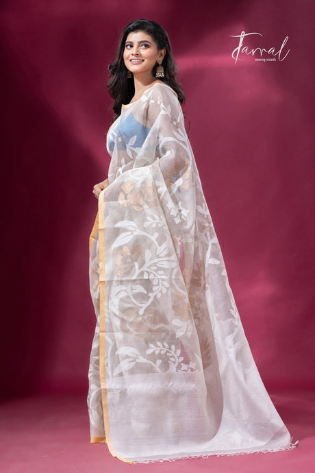 Offwhite with allover Zari Floral Elegance handwoven jamdani saree3