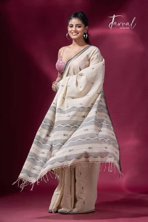 Offwhite with black border pure cotton handwoven jamdani saree