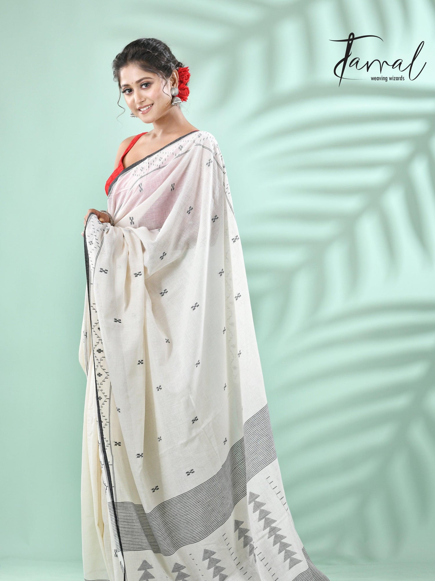 Offwhite with black net design cotton handwoven jamdani saree