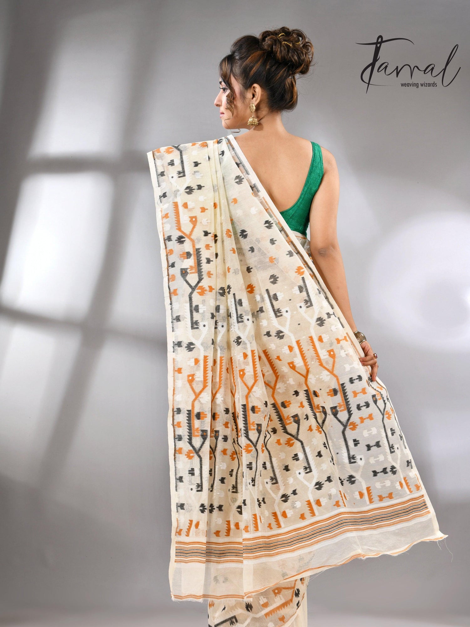 jamdani saree, jamdani, handloom, handwoven, saree, silk, dhakai, weaving, kolkatasaree, tamalboutique