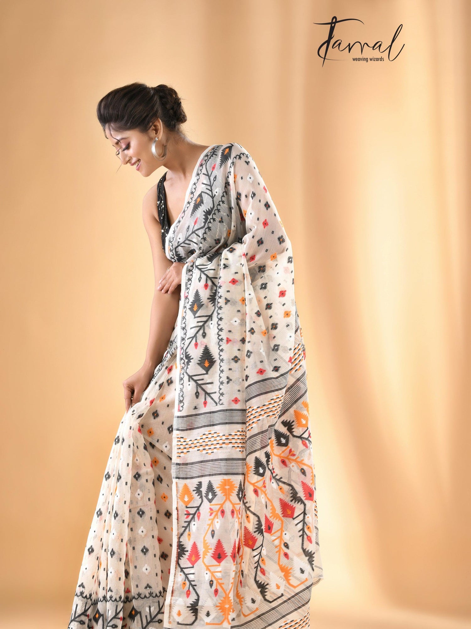 jamdani saree, jamdani, handloom, handwoven, saree, silk, dhakai, weaving, kolkatasaree, tamalboutique