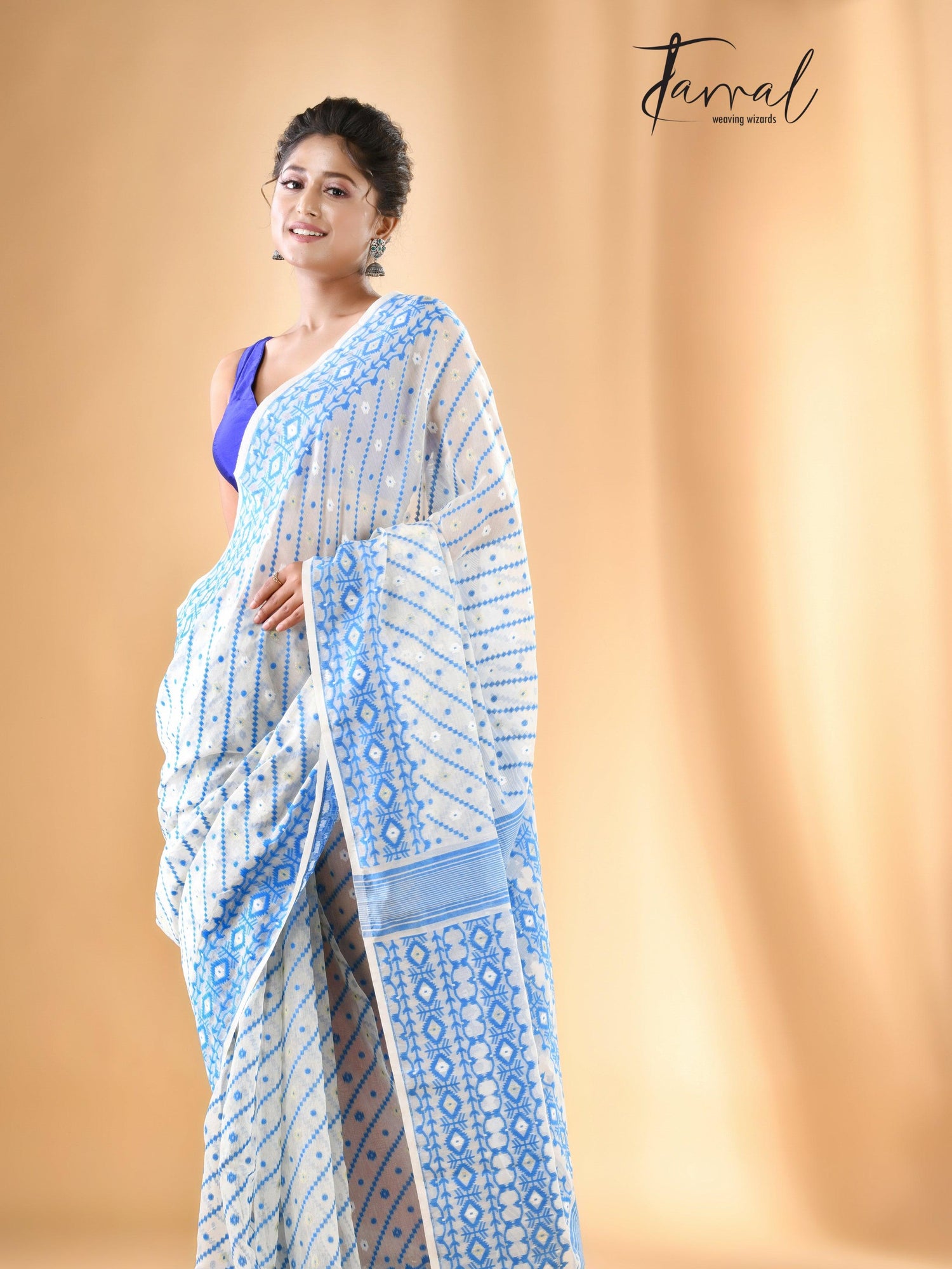 jamdani saree, jamdani, handloom, handwoven, saree, silk, dhakai, weaving, kolkatasaree, tamalboutique
