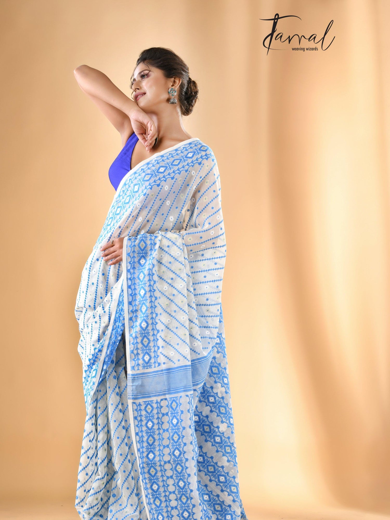 jamdani saree, jamdani, handloom, handwoven, saree, silk, dhakai, weaving, kolkatasaree, tamalboutique
