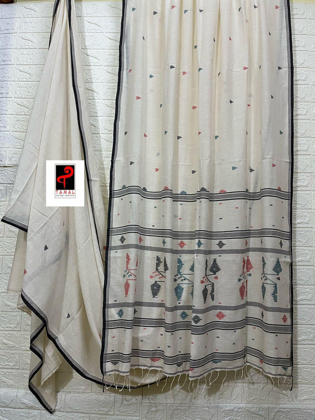 Offwhite with black border cotton traditional pallu handwoven needle work jamdani saree - Tamal Boutique