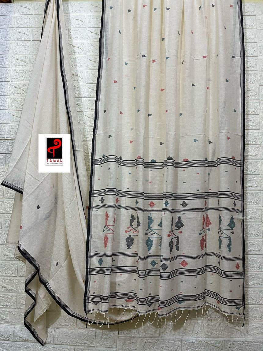 Offwhite with black border cotton traditional pallu handwoven needle work jamdani saree - Tamal Boutique