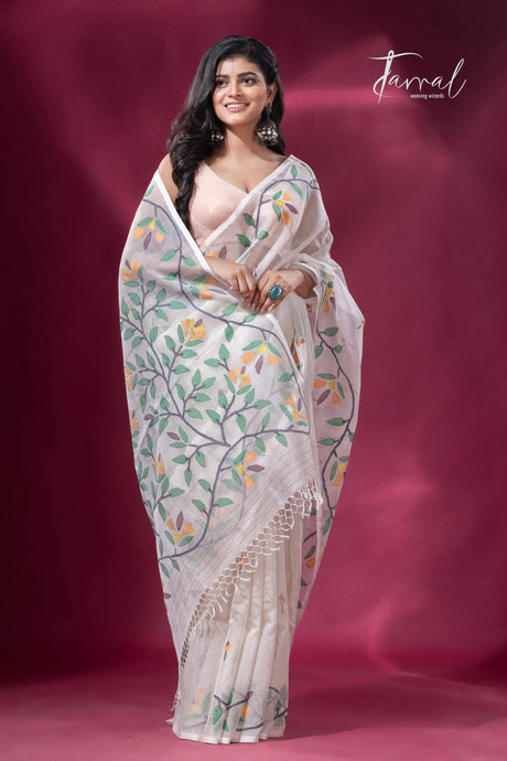 Offwhite with floral border muslin silk handwoven jamdani saree full3