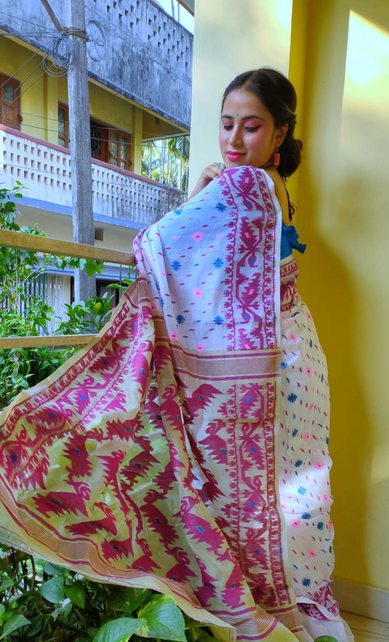 jamdani saree, jamdani, handloom, handwoven, saree, silk, dhakai, weaving, kolkatasaree, tamalboutique