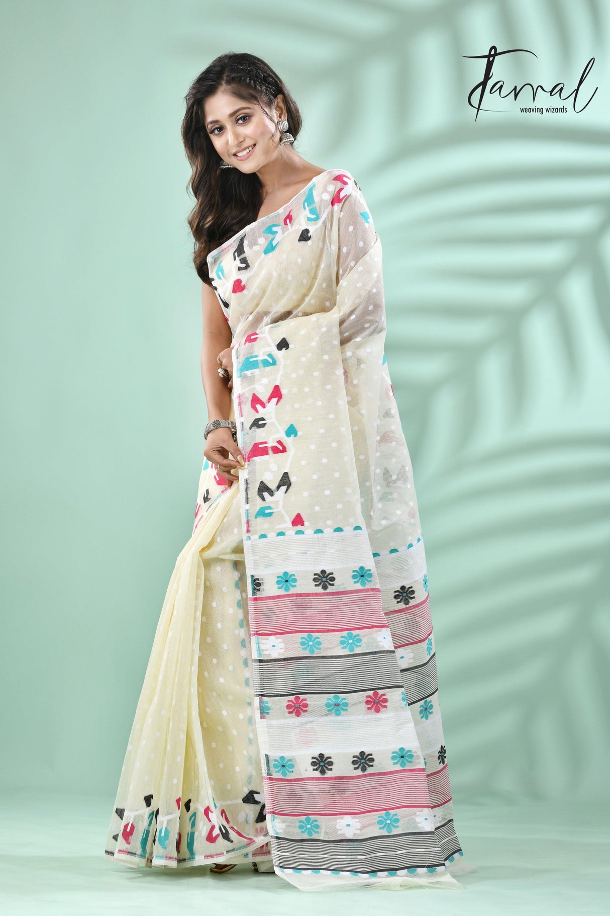 jamdani saree, jamdani, handloom, handwoven, saree, silk, dhakai, weaving, kolkatasaree, tamalboutique