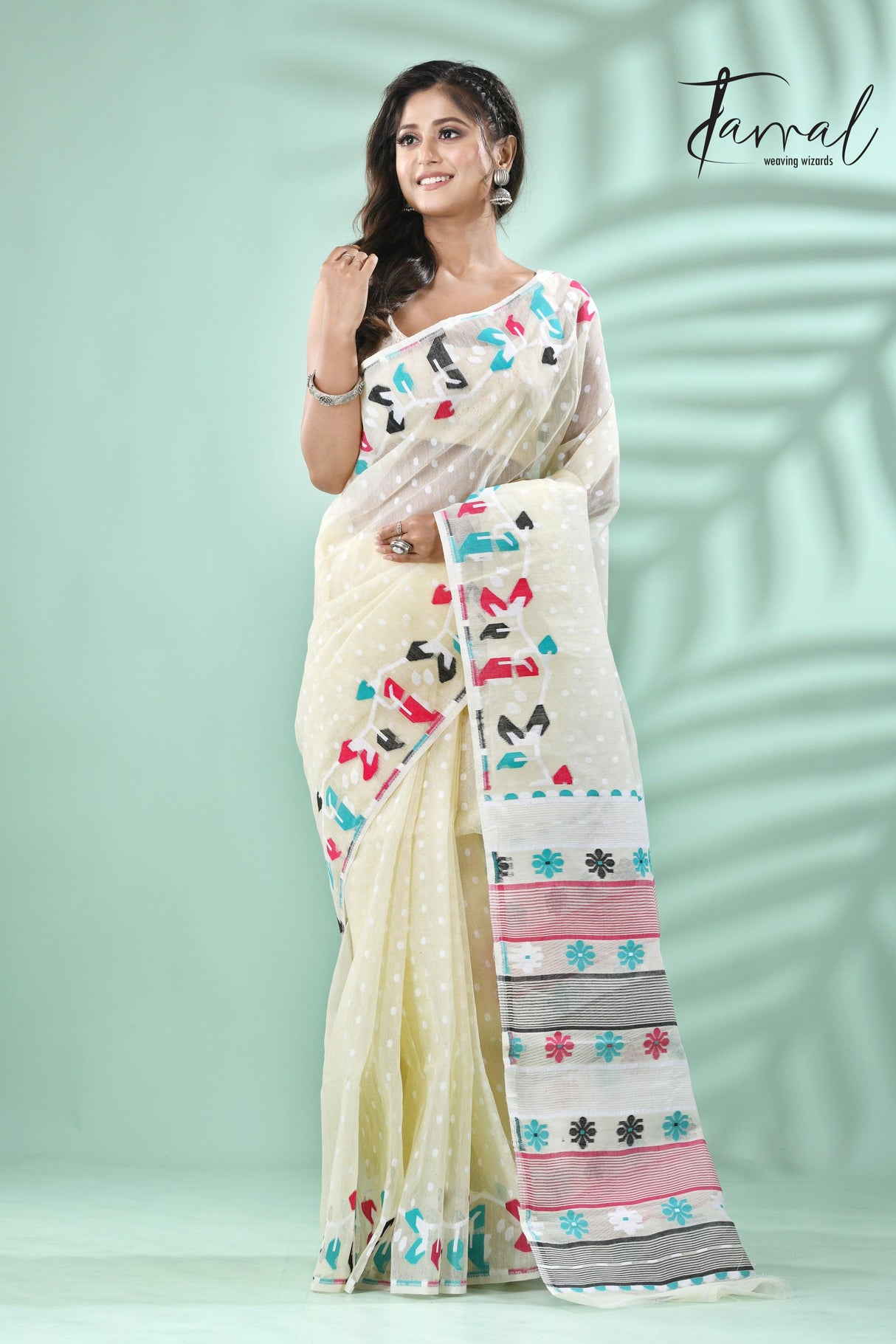 jamdani saree, jamdani, handloom, handwoven, saree, silk, dhakai, weaving, kolkatasaree, tamalboutique