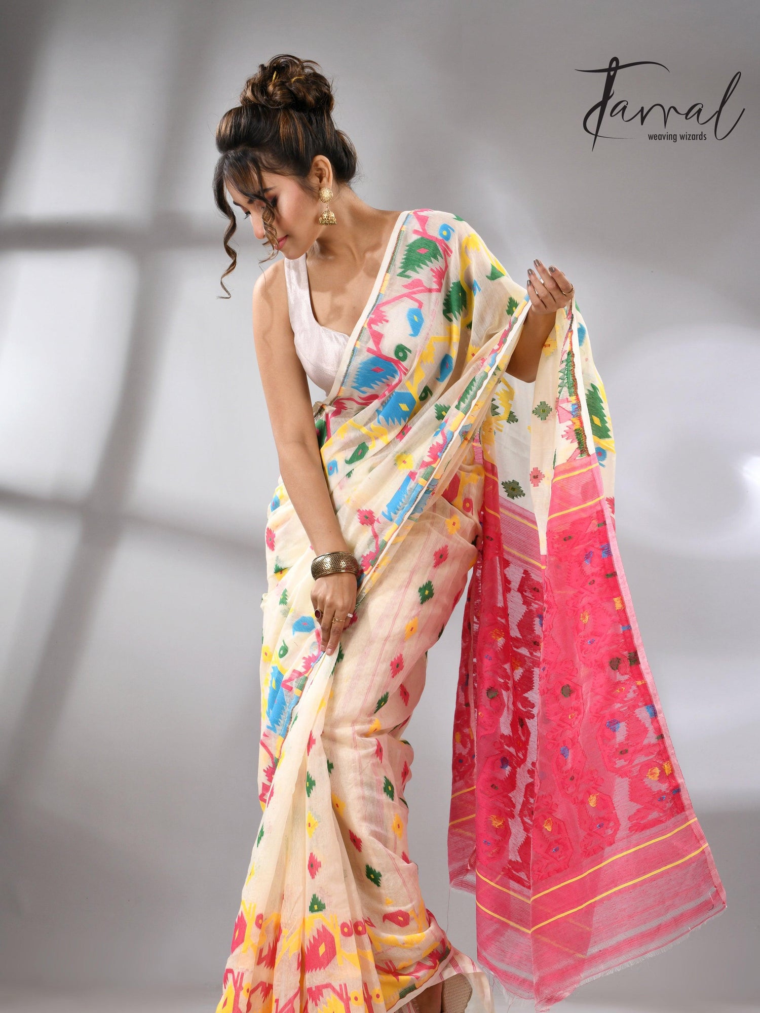 Offwhite with multi colour soft handloom dhakai jamdani saree - Tamal Boutique