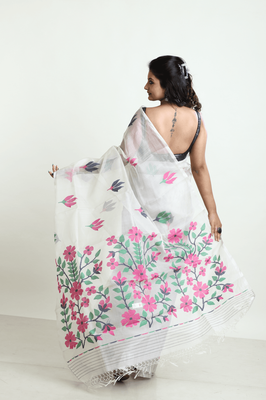 Offwhite with multicolour periwinkle floral handwoven muslin silk jamdani saree - Tamal Boutique