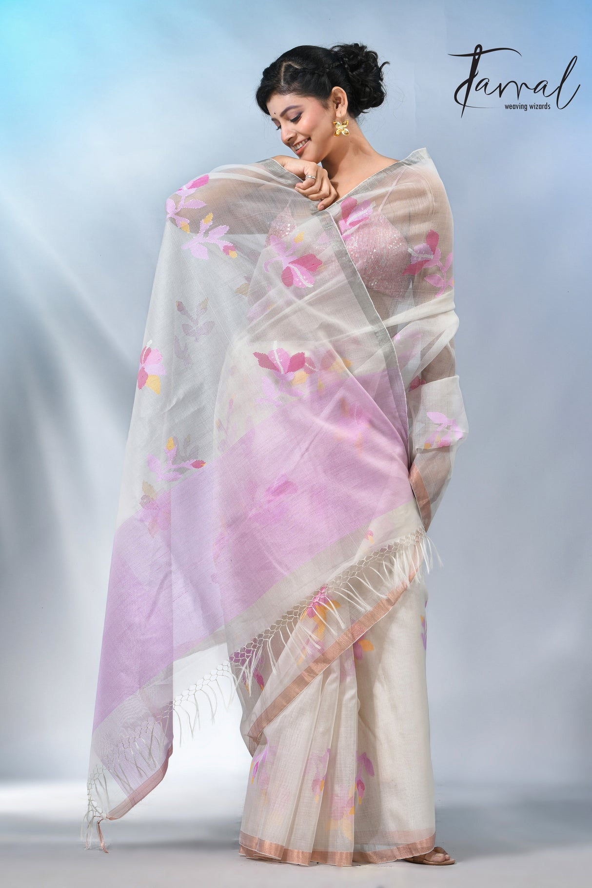 Offwhite with pink floral muslin silk handwoven jamdani saree