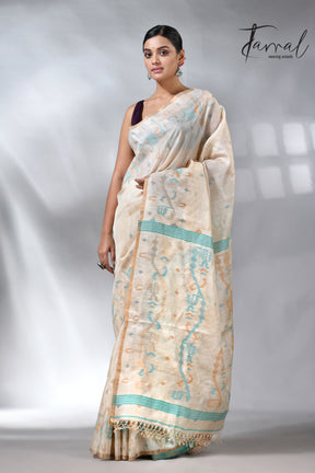 Offwhite with pink floral muslin silk handwoven jamdani saree
