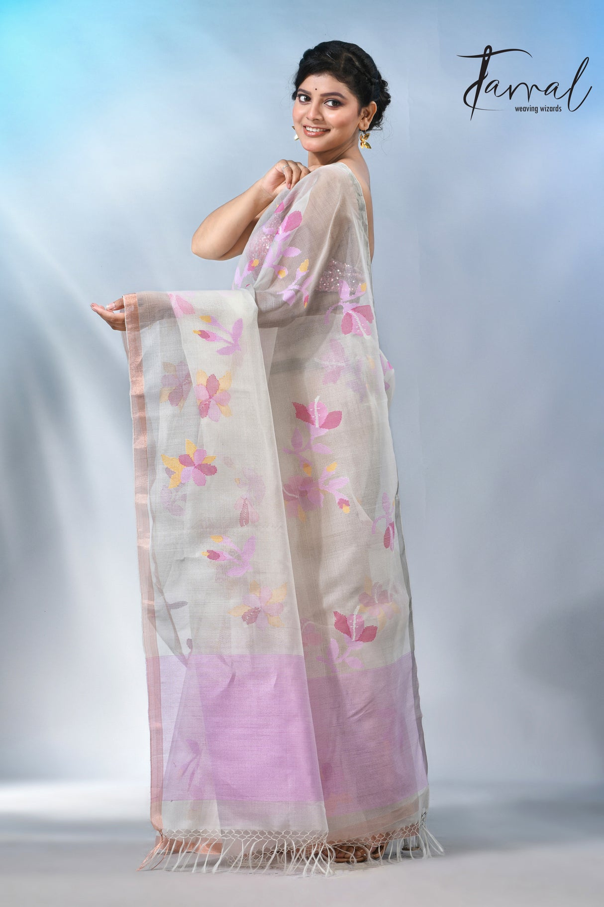 Offwhite with pink floral muslin silk handwoven jamdani saree
