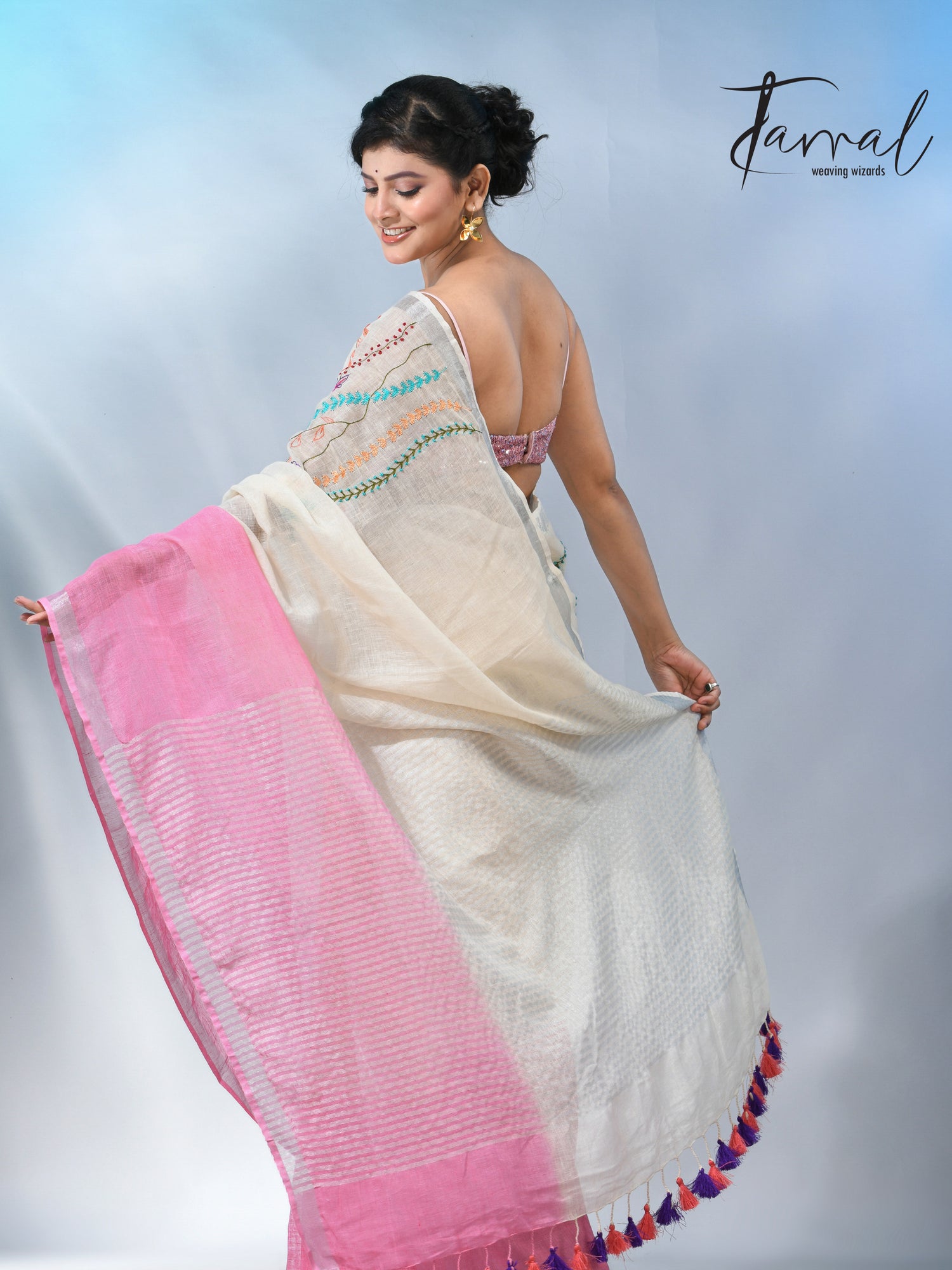 jamdani saree, jamdani, handloom, handwoven, saree, silk, dhakai, weaving, kolkatasaree, tamalboutique