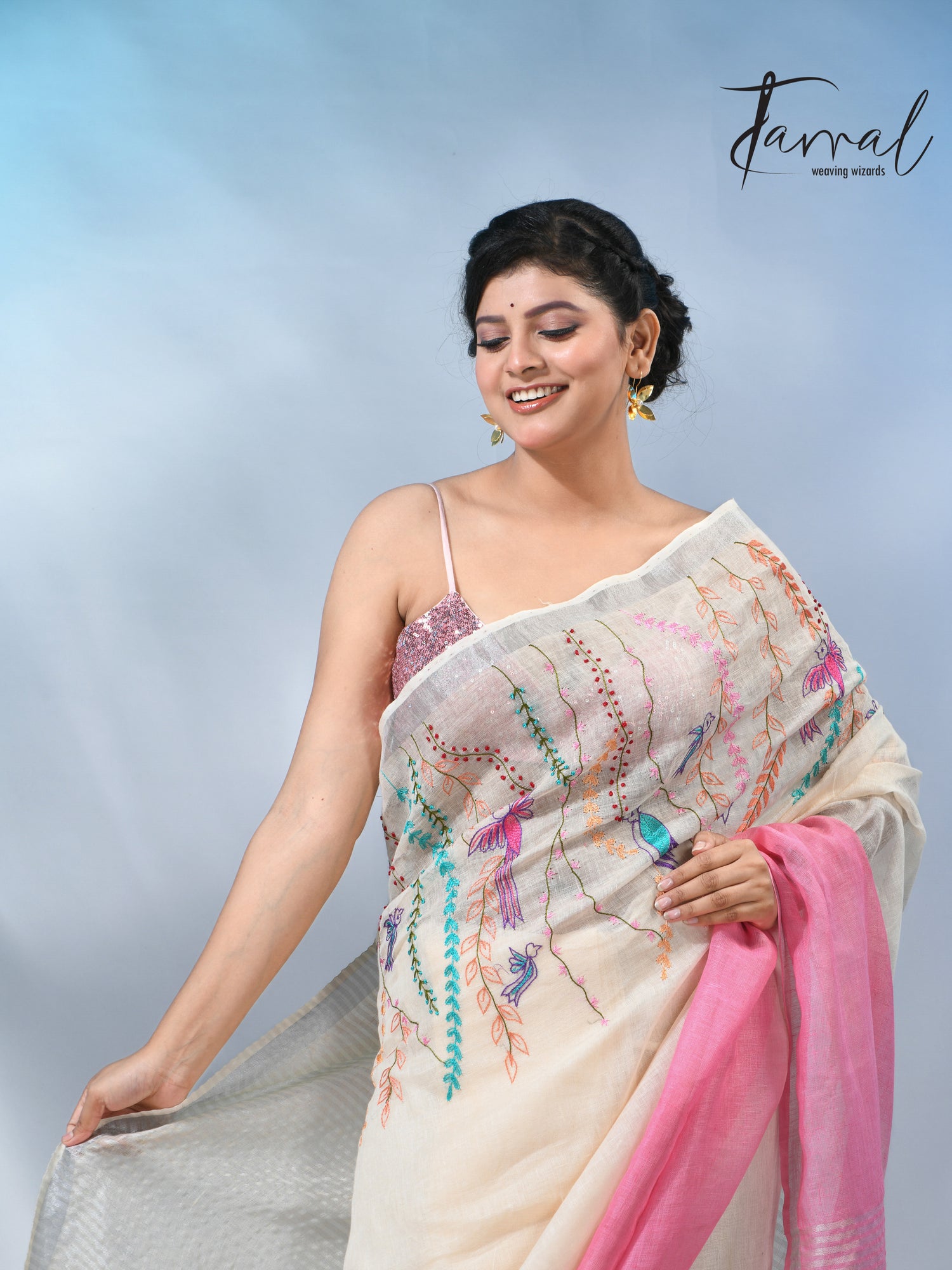 jamdani saree, jamdani, handloom, handwoven, saree, silk, dhakai, weaving, kolkatasaree, tamalboutique