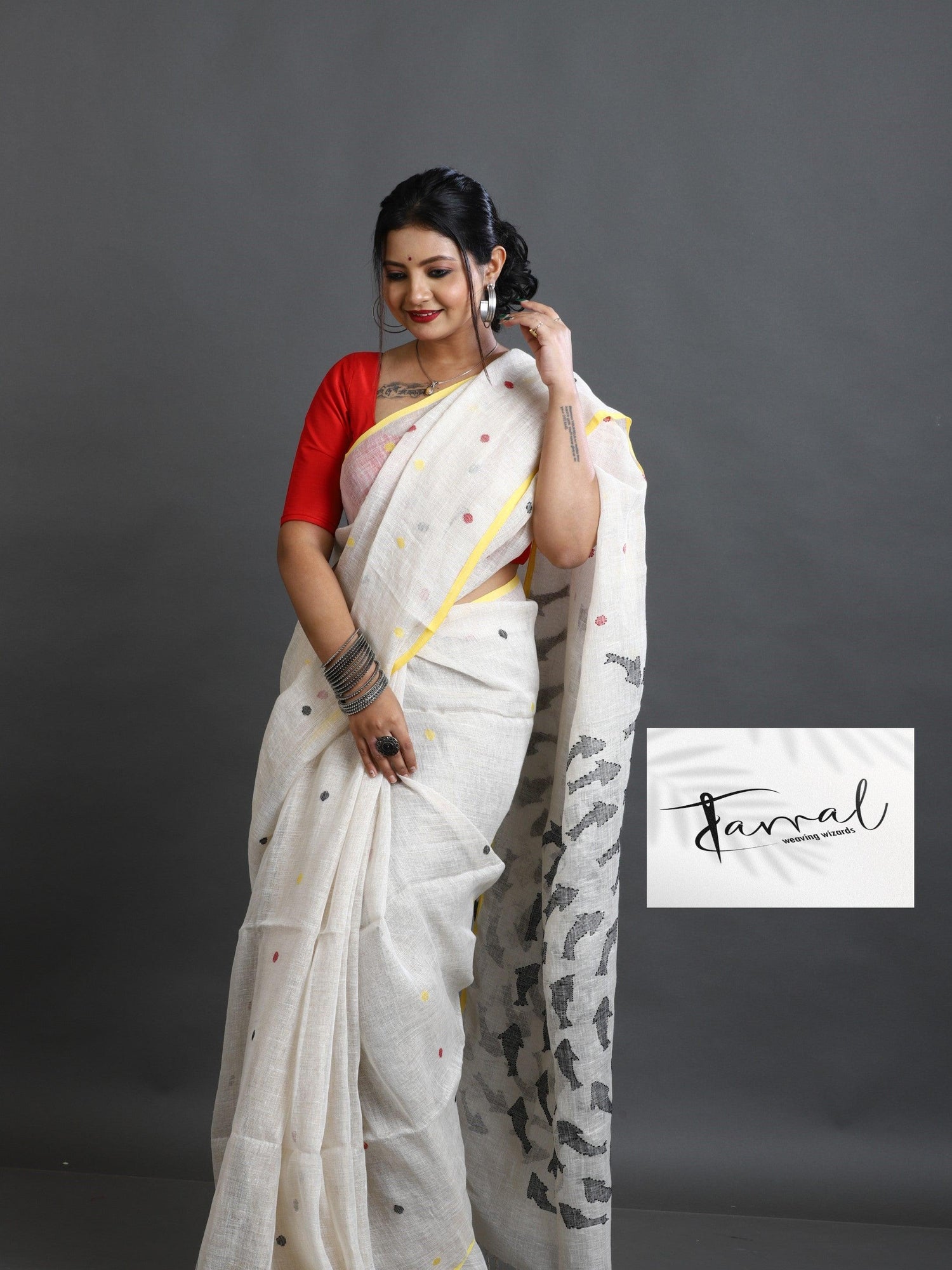Offwhite with yellow circle fish pallu handwoven jamdani in linen saree - Tamal Boutique