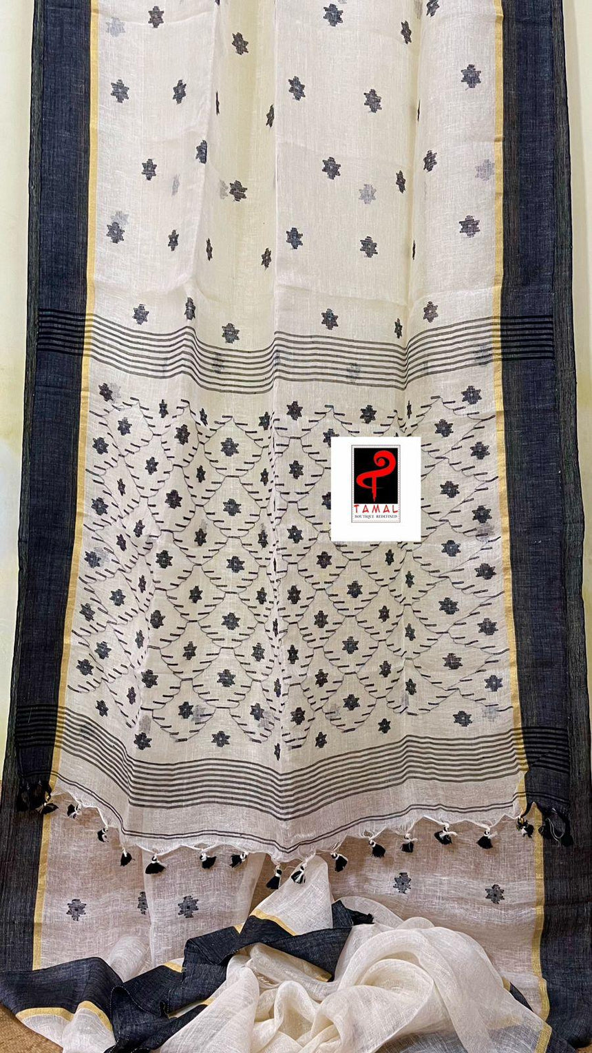 Offwhite with black border linen handwoven jamdani saree - Tamal Boutique