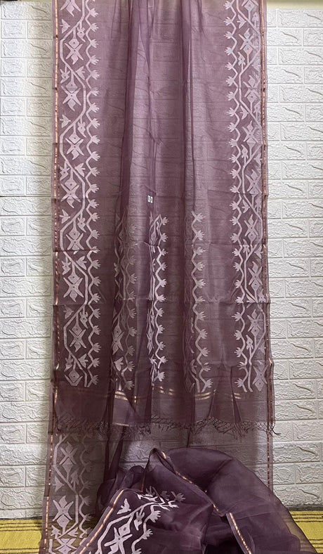 Onion pink with white dhakai muslin silk handwoven jamdani saree - Tamal Boutique