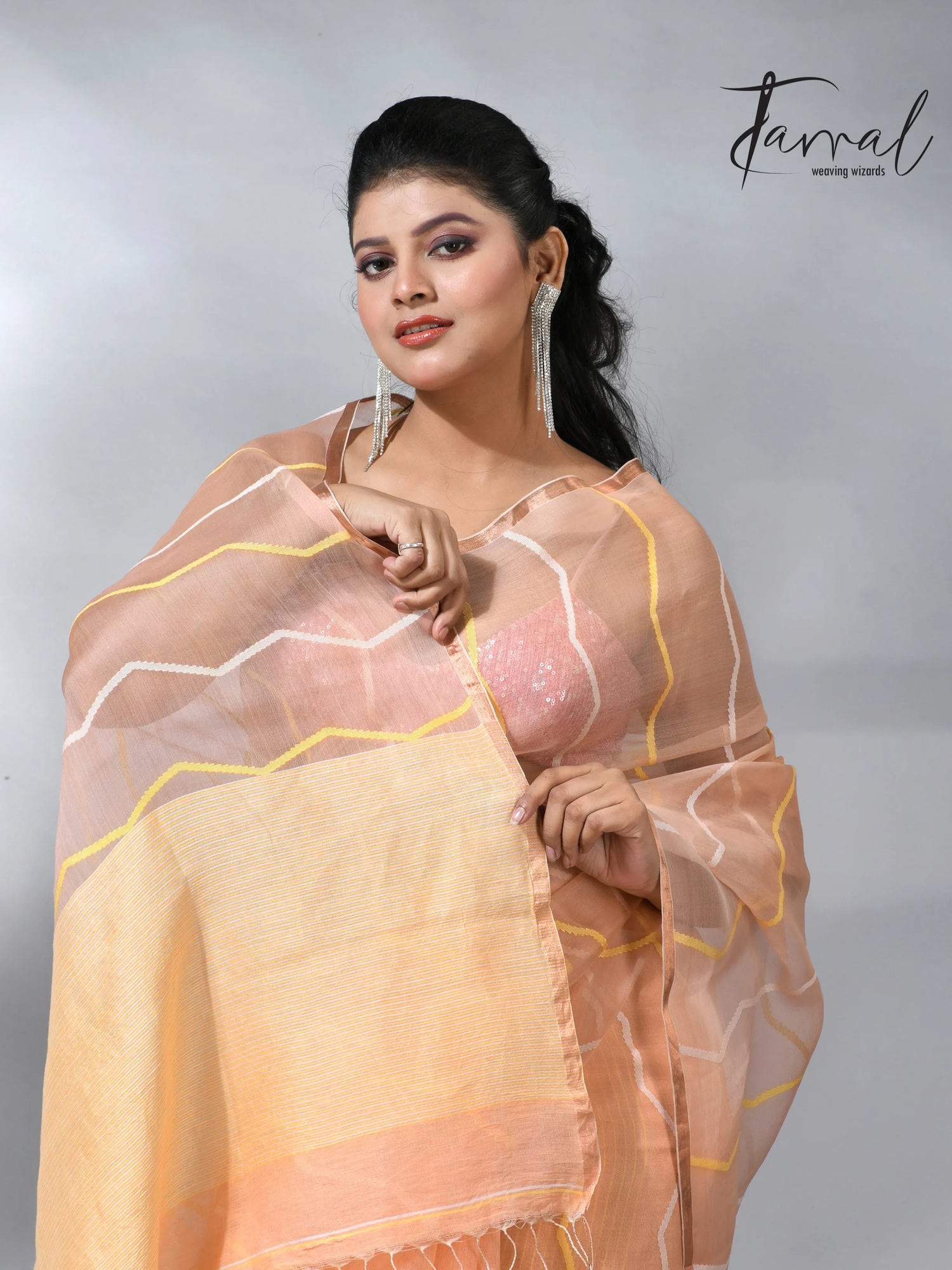 jamdani saree, jamdani, handloom, handwoven, saree, silk, dhakai, weaving, kolkatasaree, tamalboutique

