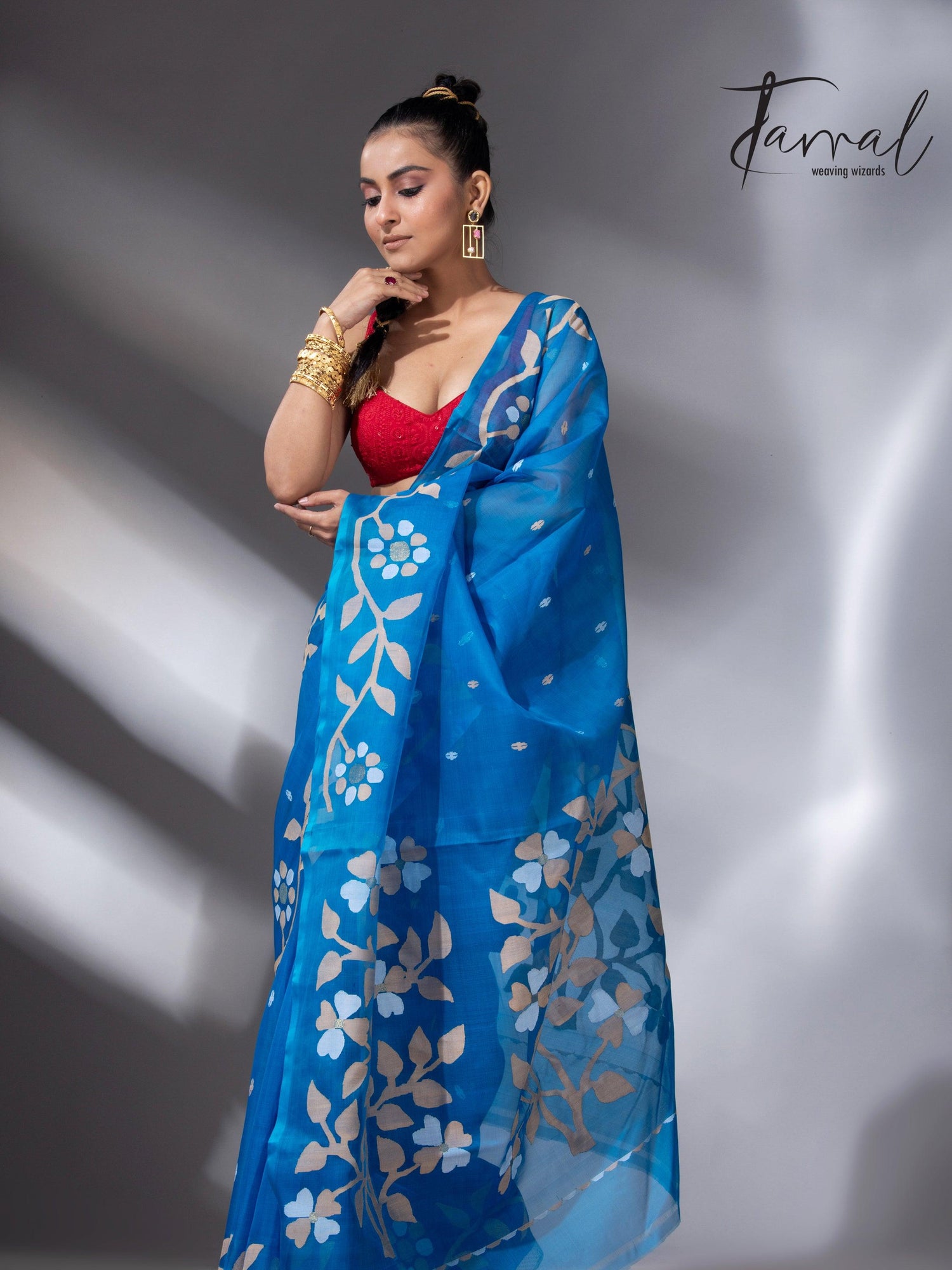 Peacock blue floral border muslin silk handwoven jamdani saree full