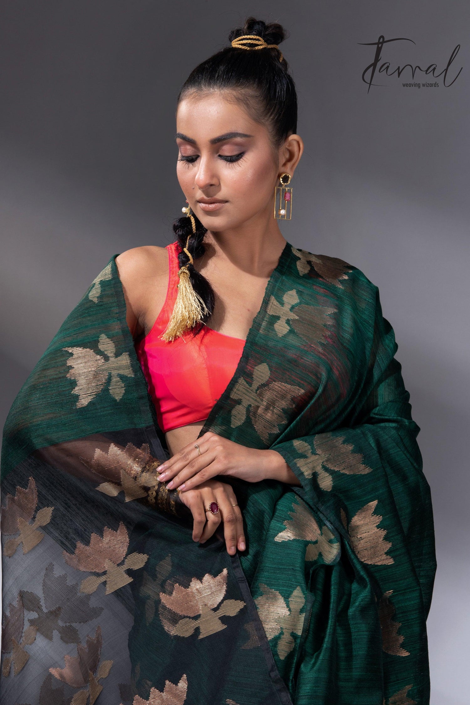 Peacock green with gold lotus handwoven matka silk jamdani saree - Tamal Boutique