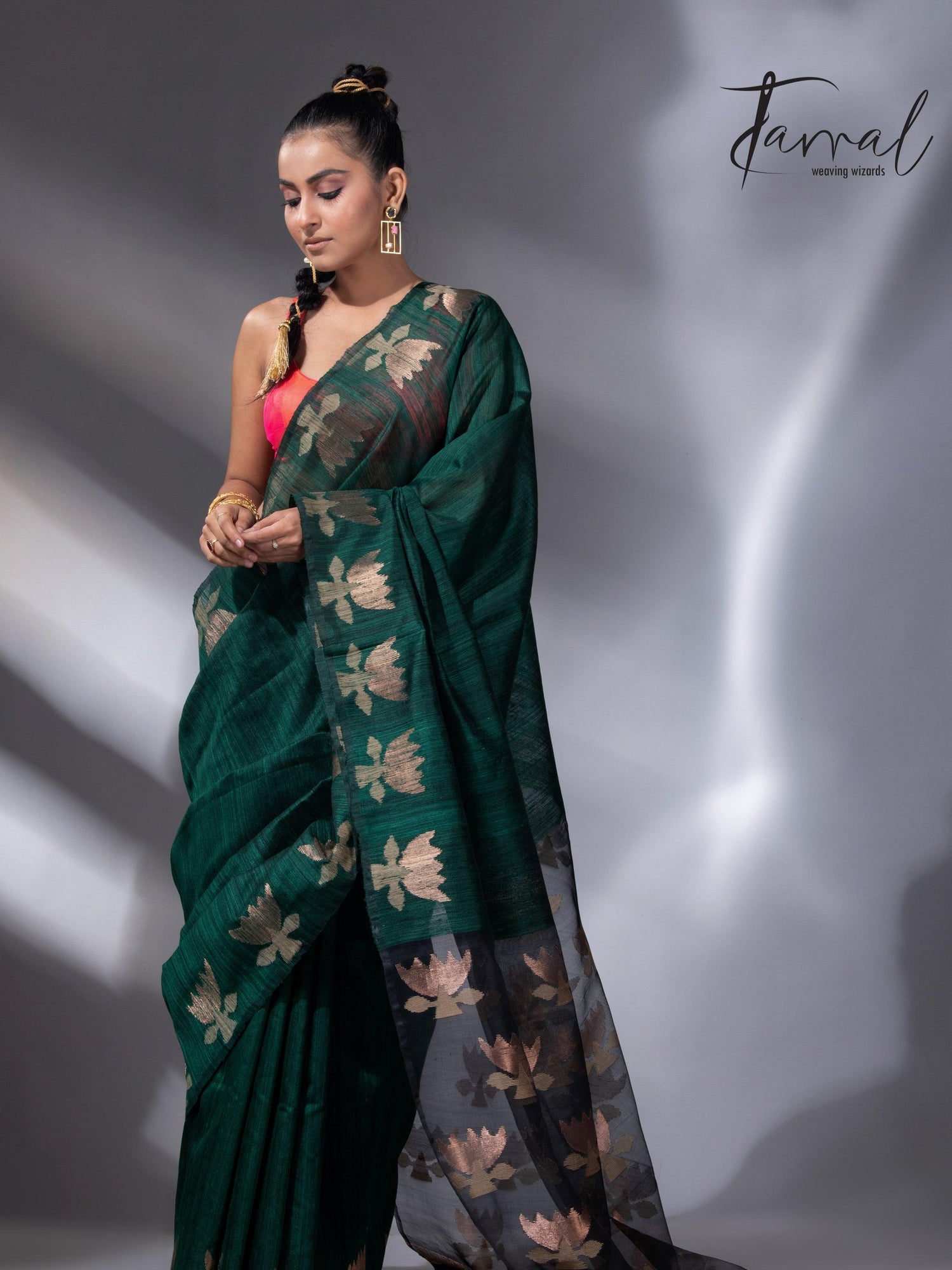 Peacock green with gold lotus handwoven matka silk jamdani saree - Tamal Boutique