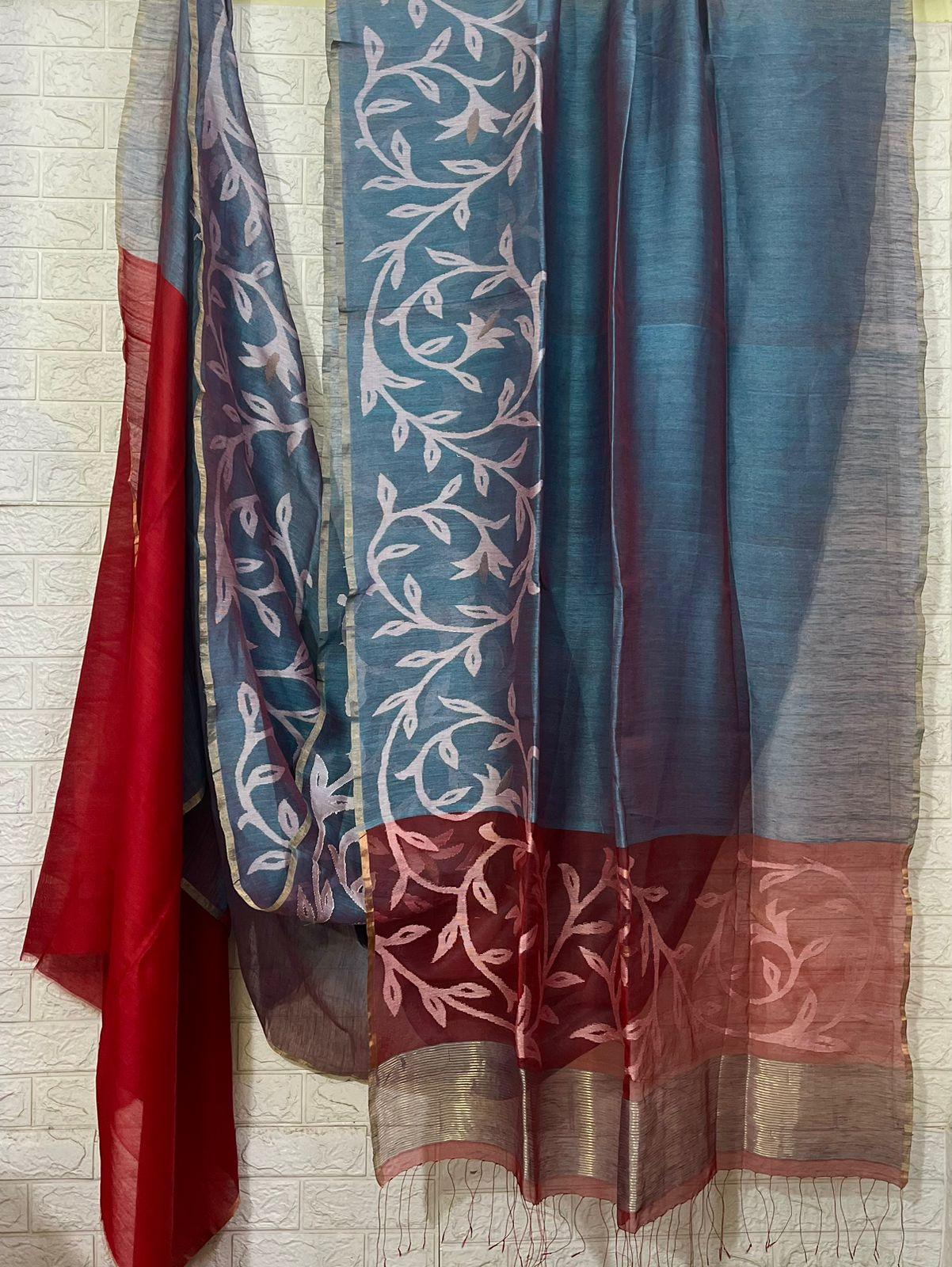 Peacock blue with red pallu border floral handwoven jamdani saree - Tamal Boutique