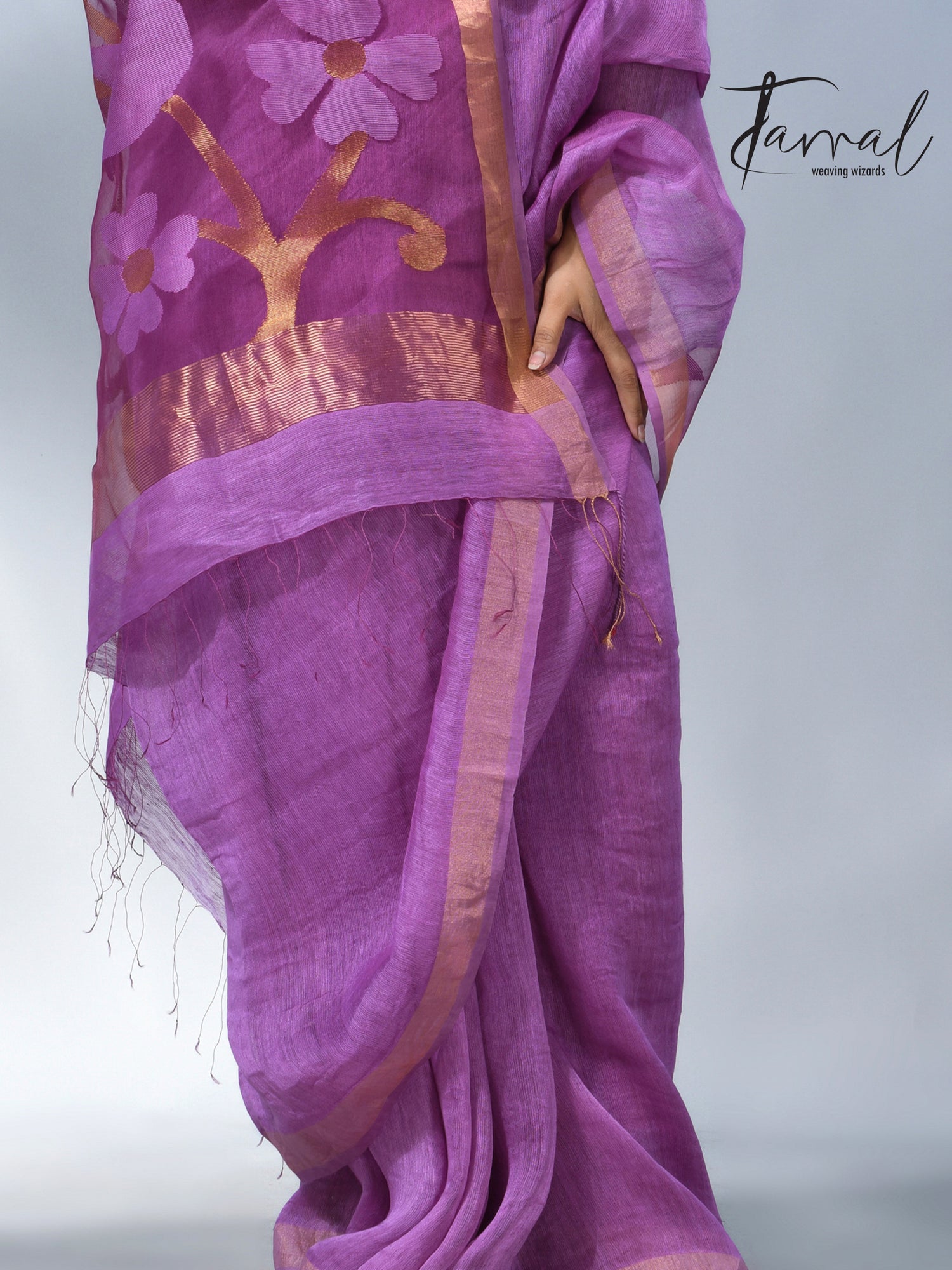 Periwinkle with zari border silk linen handwoven jamdani saree