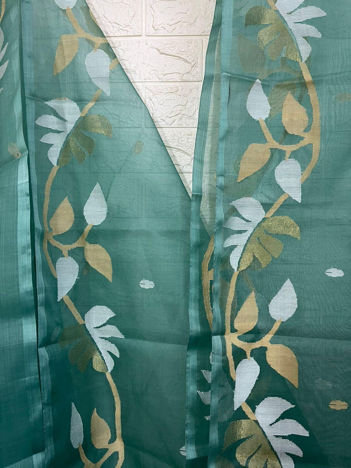 Pine green with white & zari lata motifs muslin silk handwoven jamdani saree - Tamal Boutique