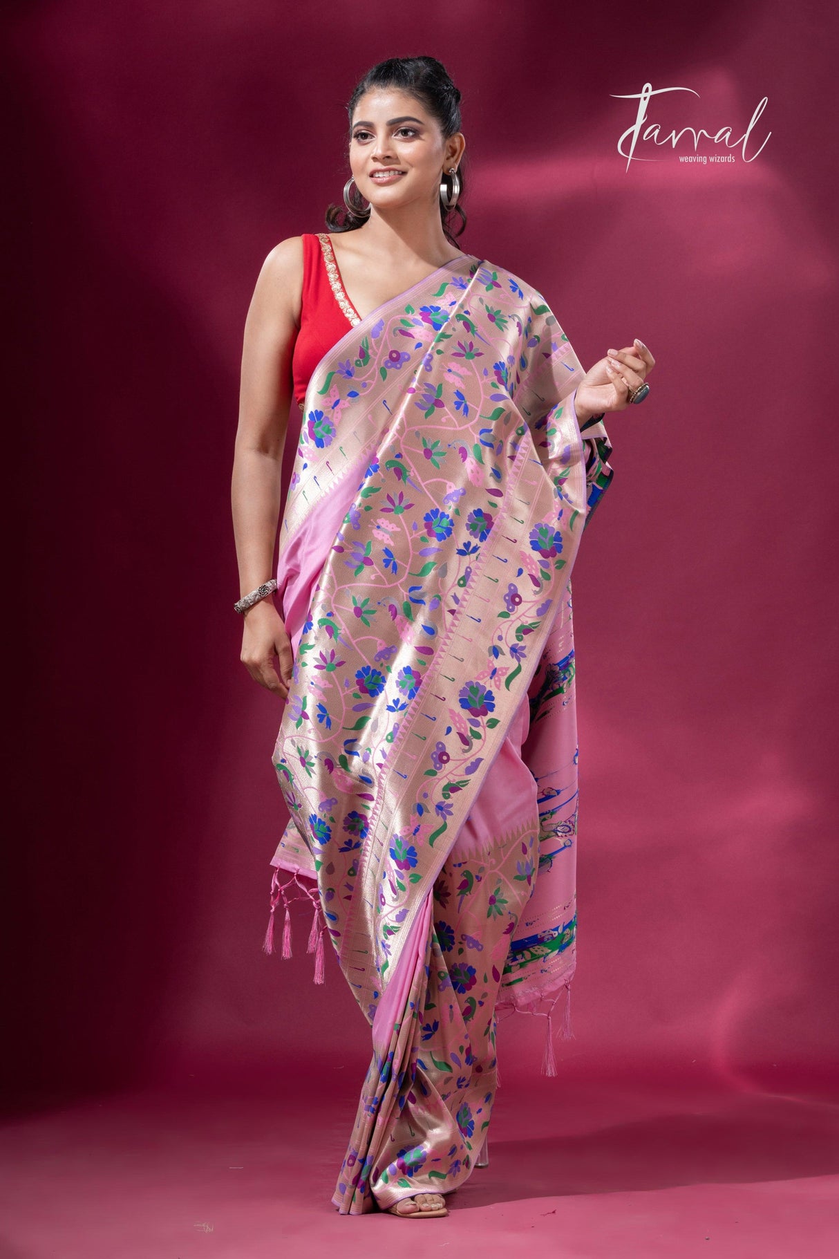 Pink And Gold Kanchipuram handloom Silk Paithani Saree full4