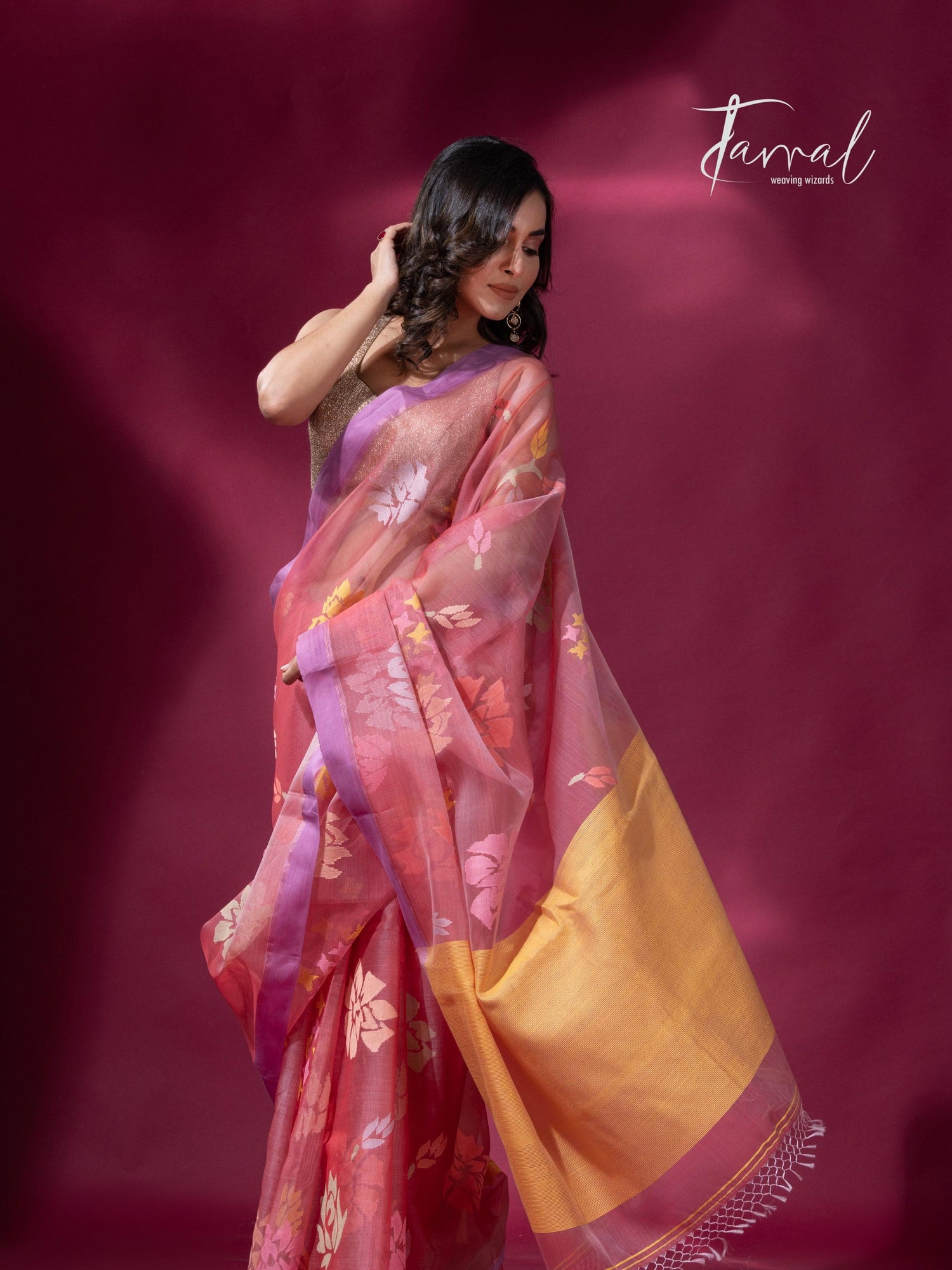 Pink border allover floral motifs handwoven jamdani saree right