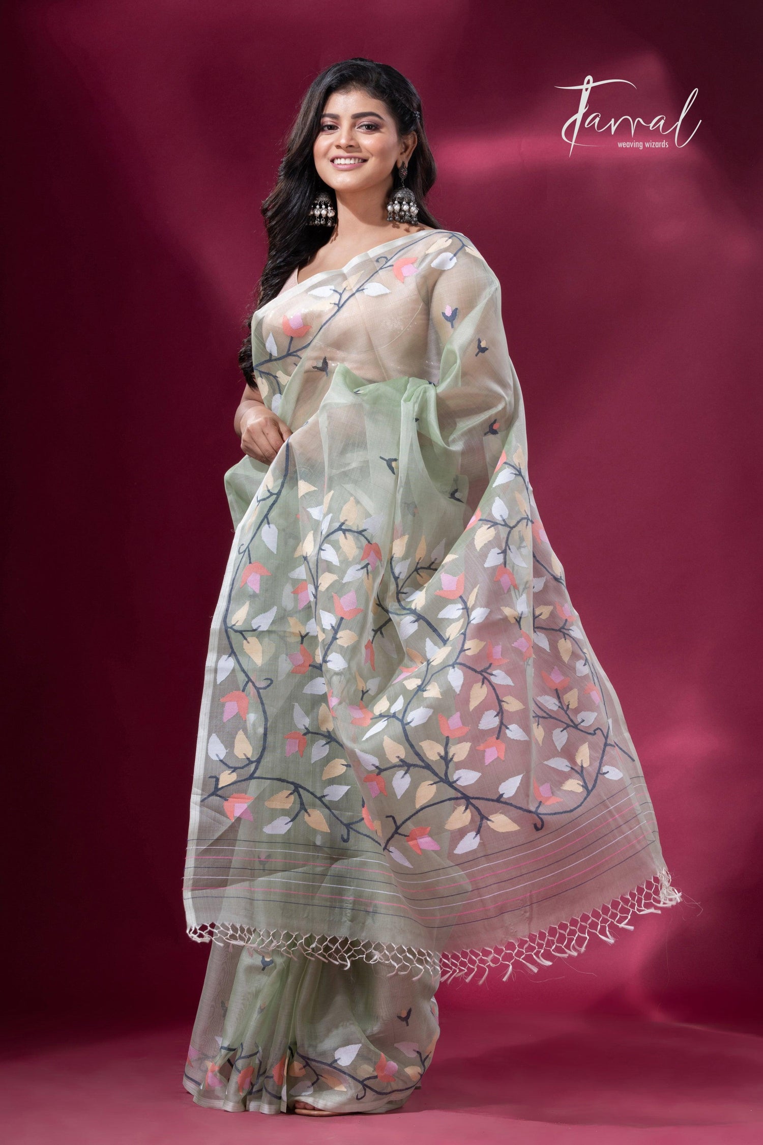 Pista Blossom handwoven Jamdani sarees collection in Kolkata right