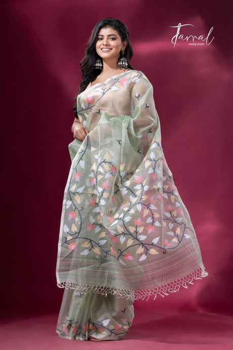 Pista Blossom handwoven Jamdani sarees collection in Kolkata right