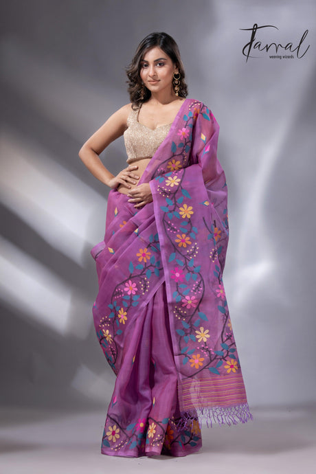 Purple floral border handwoven muslin jamdani saree2