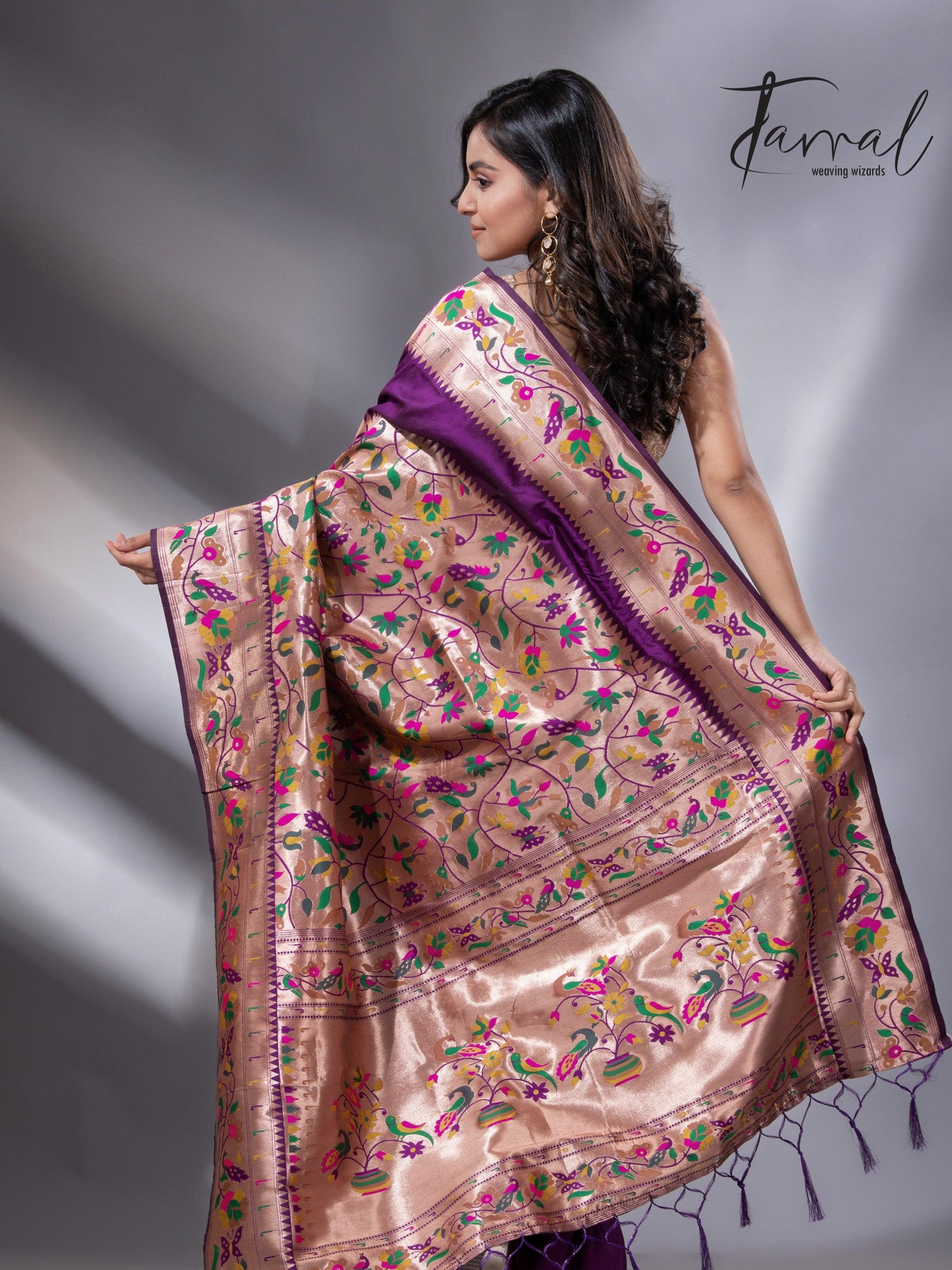 Purple gold majesty Kanchipuram handloom silk paithani saree full4