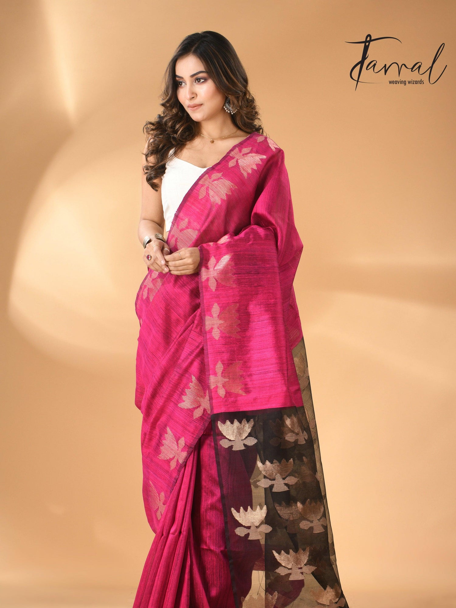 Rani_Pink_Jamdani_Matka_Silk_Saree_Front