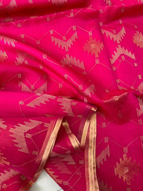 Rani with zari border handwoven jamdani saree - Tamal Boutique