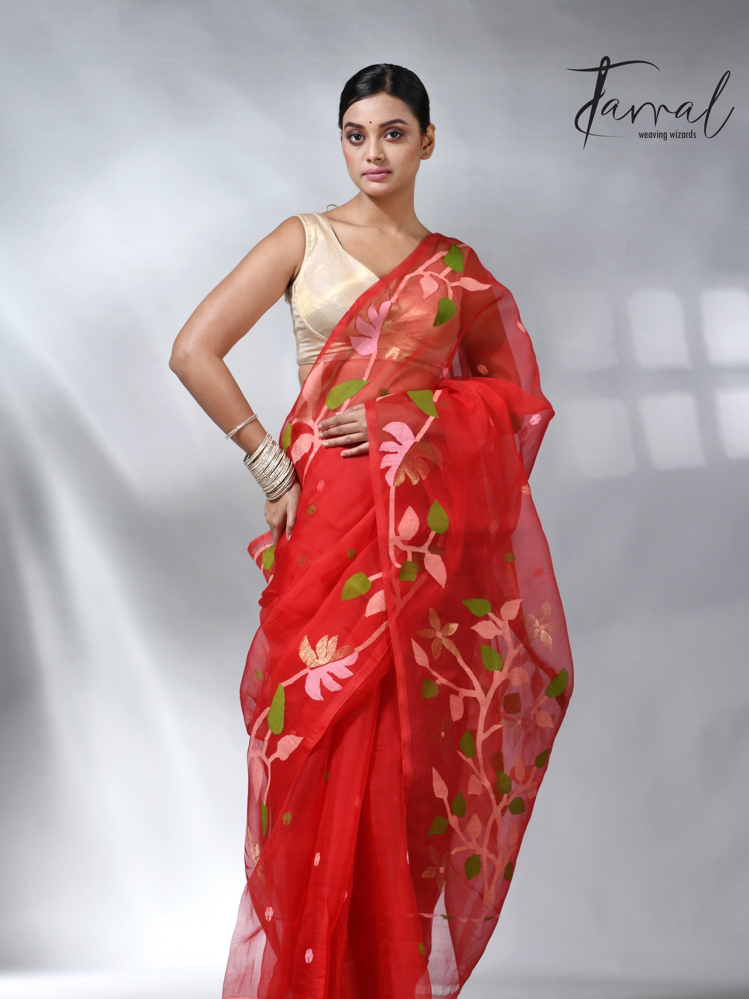 Red colour floral border muslin silk handwovn jamdani saree