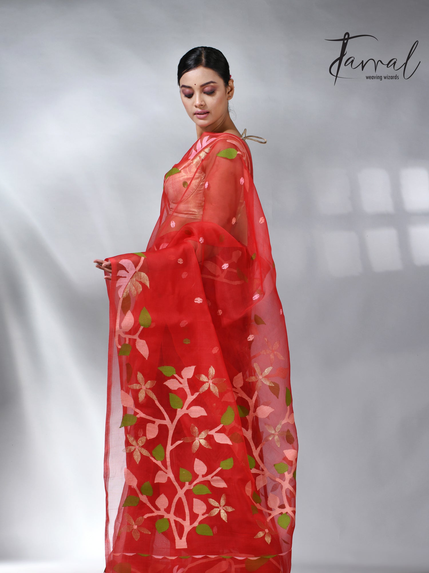 Red colour floral border muslin silk handwovn jamdani saree