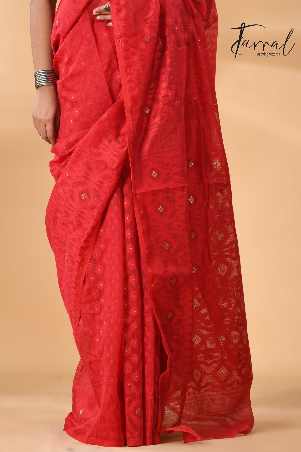 Red colour self soft dhaki handloom jamdani saree 