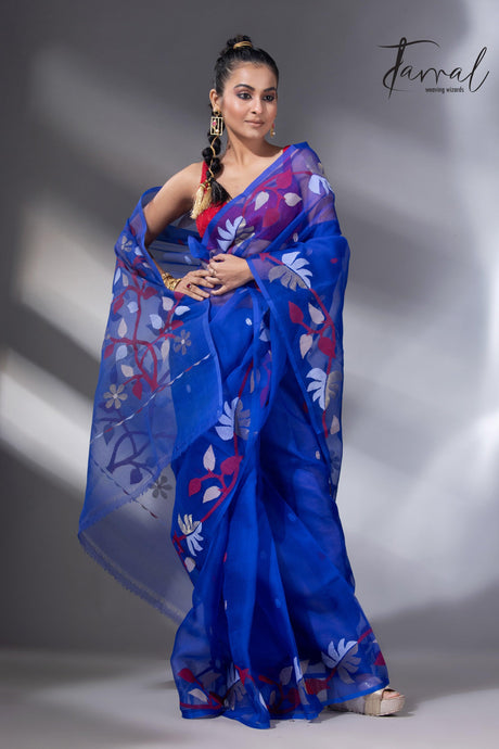 Red & golden floral border muslin silk handwoven jamdani saree left3