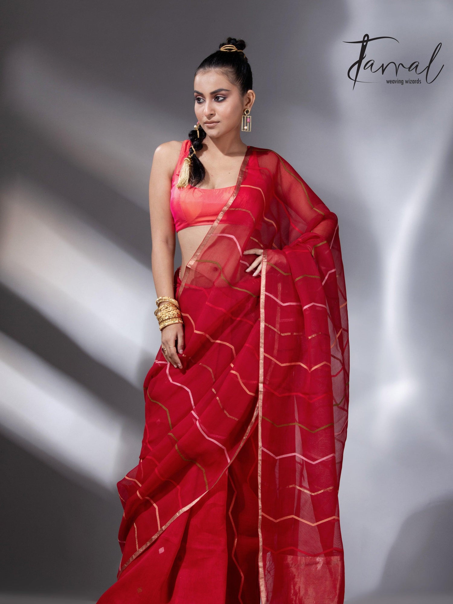 jamdani saree, jamdani, handloom, handwoven, saree, silk, dhakai, weaving, kolkatasaree, tamalboutique